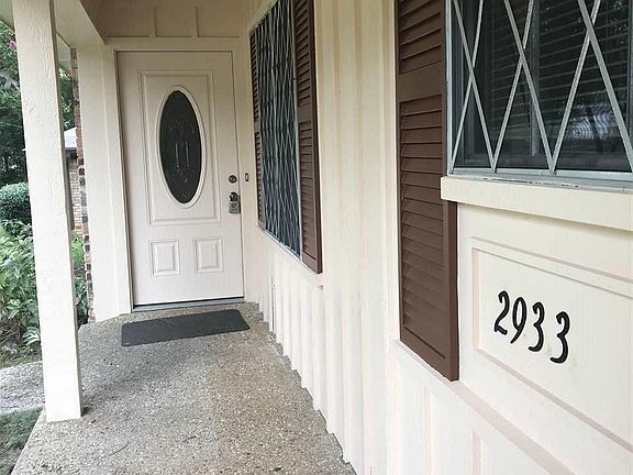 3rd image of 2933 Keenan Dr