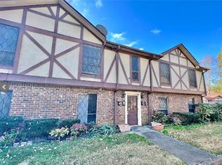 3195 Abbeywood Dr, Decatur, GA 30034