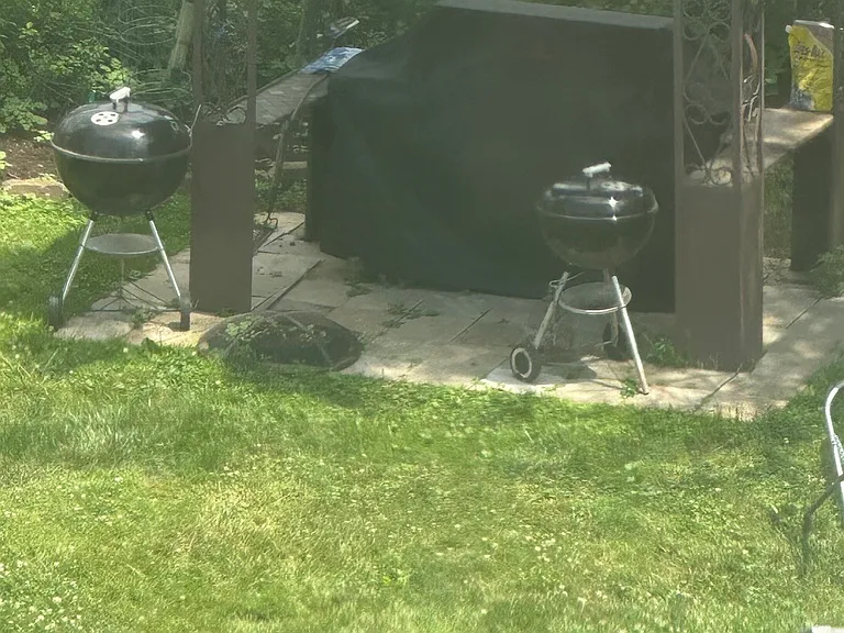 40 Quaker Ln S — Photo 24