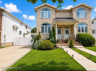 31 Jumel St, Staten Island, NY 10308