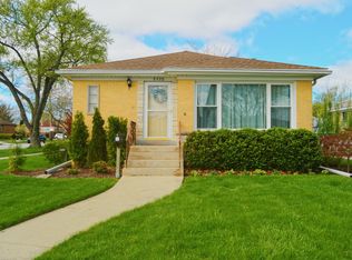 8400 N Osceola Ave, Niles, IL 60714