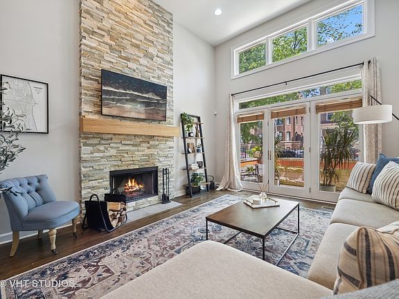 5th image of 3834 N Greenview Ave #1N