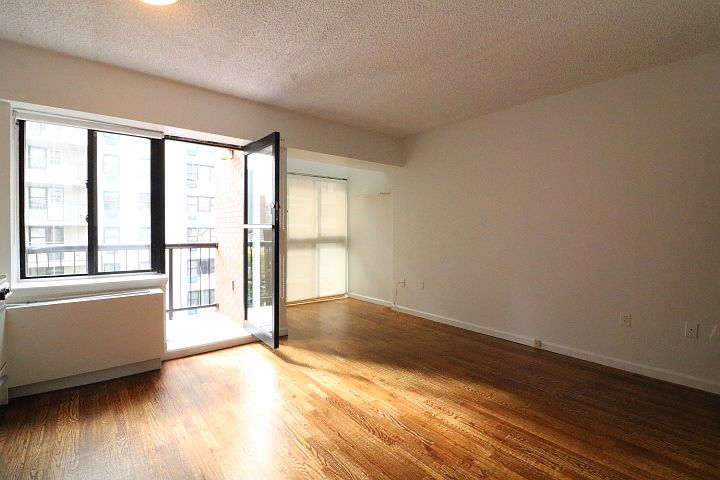 1st image of 343 W 51st St #7AF