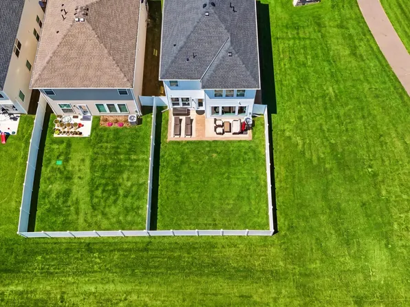 14804 Ardgillan Rd, Rosemount, MN 55068