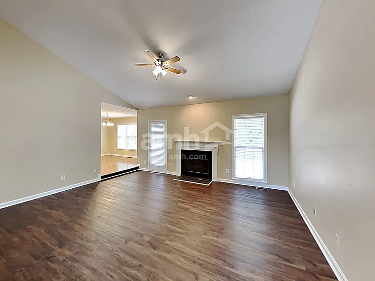 601 Shiretown Ln — Photo 6