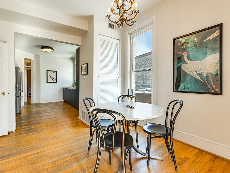 2256 W Grand Ave #3 — Photo 14