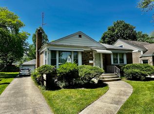 2136 Newcastle Ave, Westchester, IL 60154