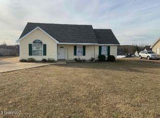 812 Ridge Cv, Holly Springs, MS 38635