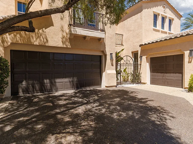 2451 Hollow Rock Ct — Photo 5