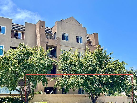 3rd image of 8889 Caminito Plaza Centro #7101