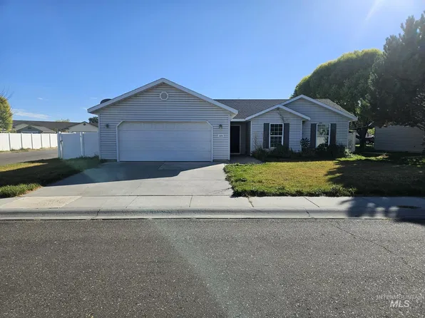 226 Bellevue Ct, Twin Falls, ID 83301