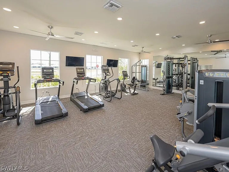 1130 Rolling Brook Ln — Photo 30