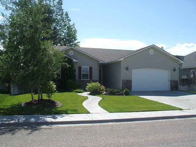 1st image of 3595 Sycamore Cir