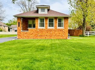 8423 Greenwood Ave, Munster, IN 46321