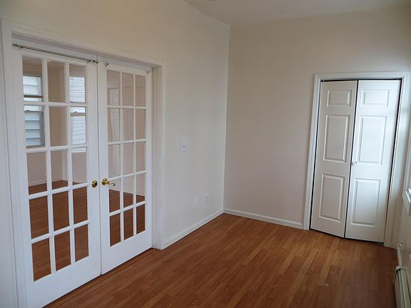 4th image of 60 Park Ave Floor 1