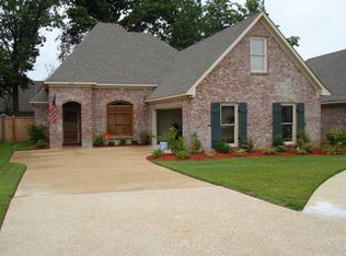 770 Orleans Cir, Ridgeland, MS 39157