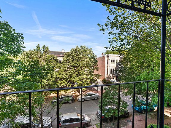 2nd image of 330 5th St SE #5