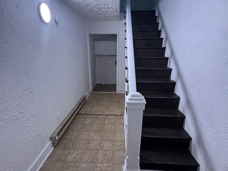 609 Pennsylvania St #1 — Photo 2