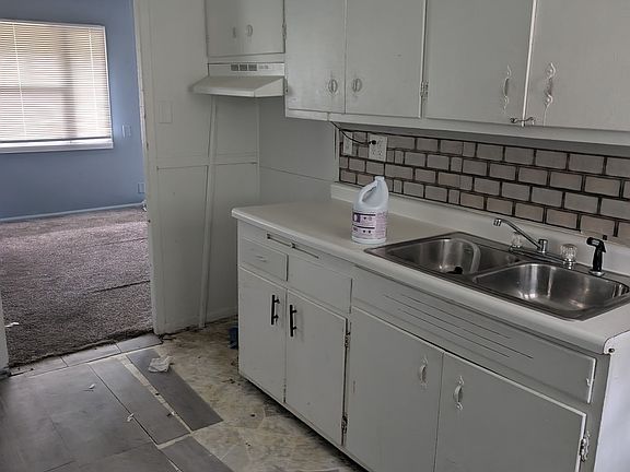 5th image of 2025 N Charles St