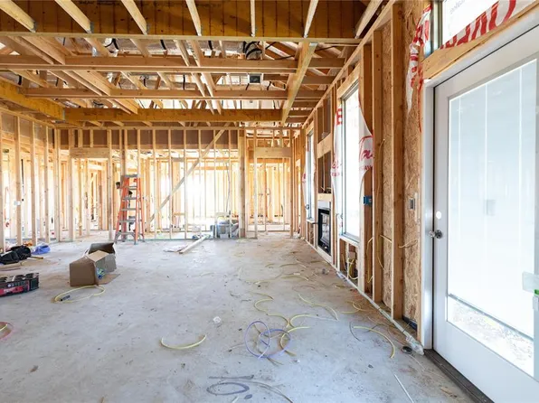 12300 Alfalfa Ln, Guthrie, OK 73044