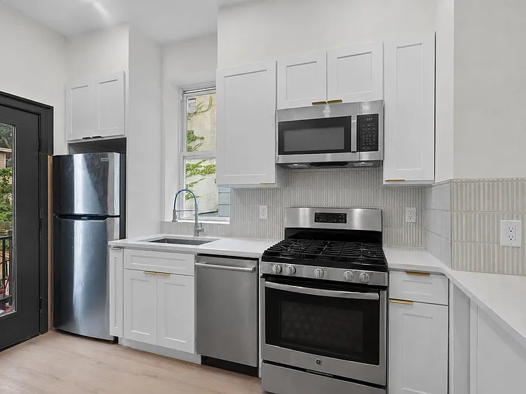 32 Storms Ave #1 — Photo 12