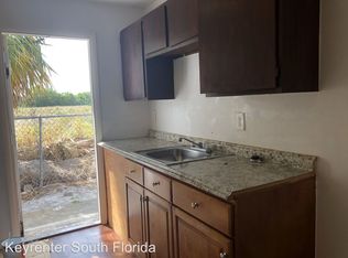 2624 Avenue S, Riviera Beach, FL 33404