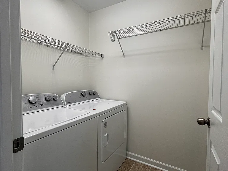 314 Shady Creek Ln — Photo 11
