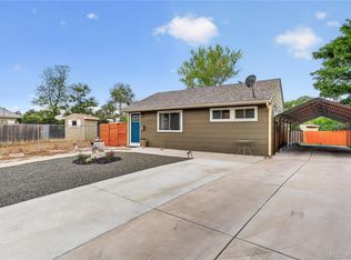 937 Kramer Court, Aurora, CO 80010