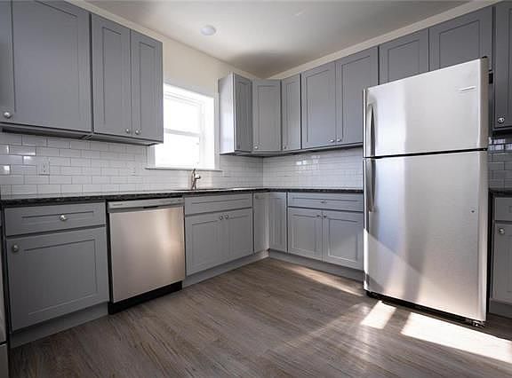 5th image of 506 Penn St #1