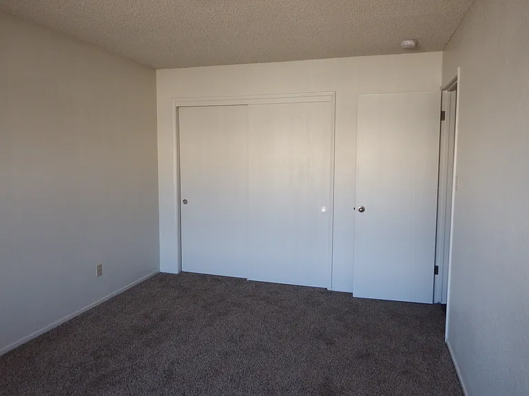 Master bedroom large closet