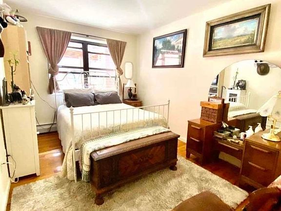 5th image of 37-21 32nd St #207