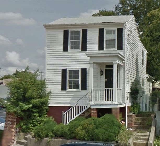 1st image of 911 N 24th St