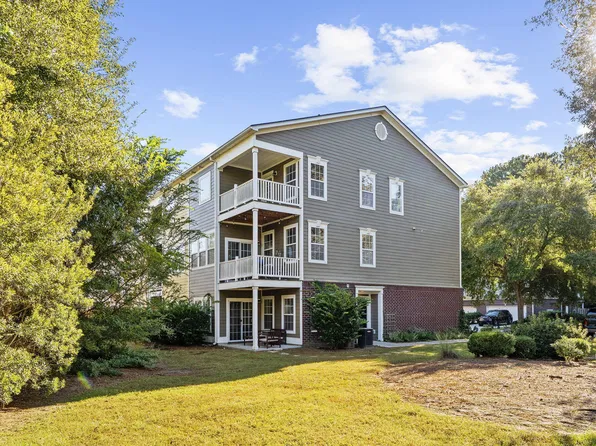 9112 Parlor Dr, Ladson, SC 29456