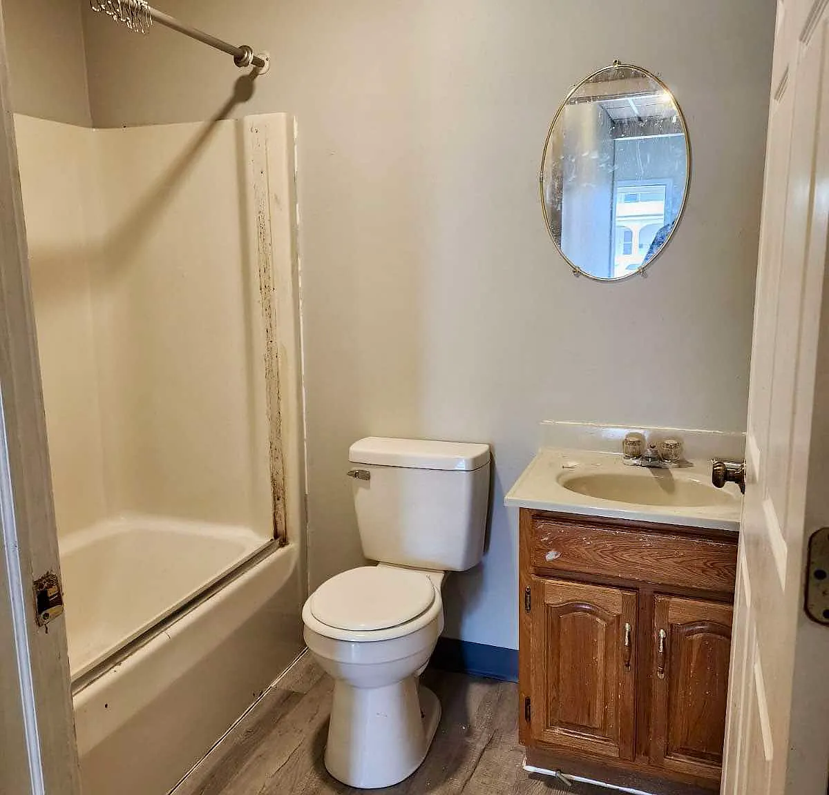 3 bed, 1200 sqft, $1,250 — Photo 3