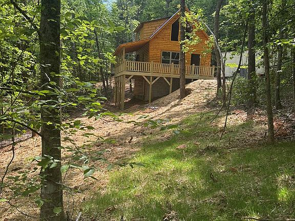 2nd image of 730 Whispering Ridge Dr