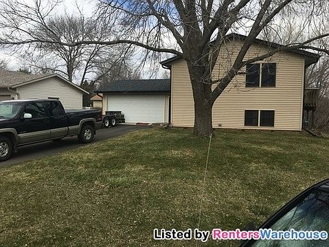1st image of 8515 Hiawatha Ave