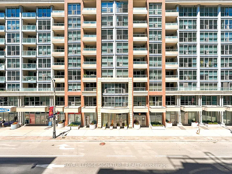 263 Wellington St W #301 — Photo 22
