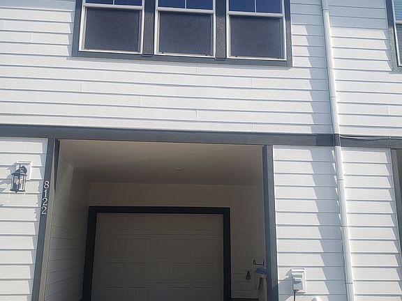 2nd image of 8122 SE Blanton St