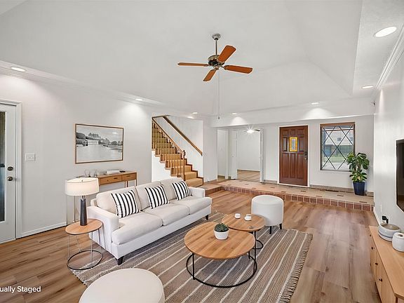 5th image of 8027 S Irvington Ave