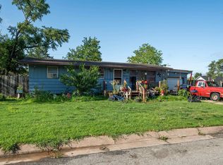 101 SE 13th St, Newton, KS 67114