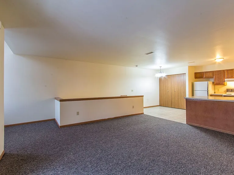 Whispering Pines Apartments — Photo 6