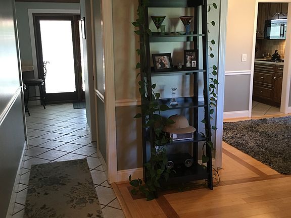 5th image of 50091 Salisbury Dr