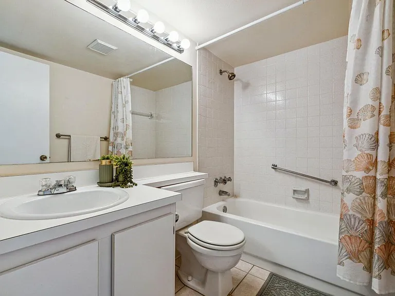 618 Sea Pine Way #A2 — Photo 17