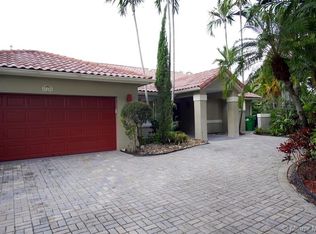 14450 Glencairn Rd, Miami Lakes, FL 33016