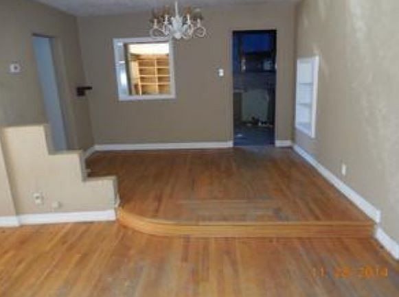 2nd image of 181 La Vega Dr SW