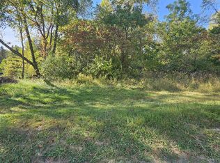 3rd St, Bretz, WV 26524