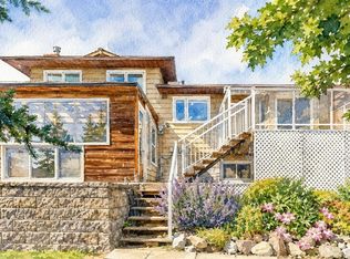 7715 N 67th Ave NW, Calgary, AB T3B4P2