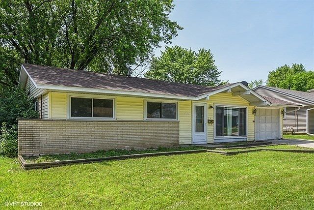1st image of 427 Robinhood Dr