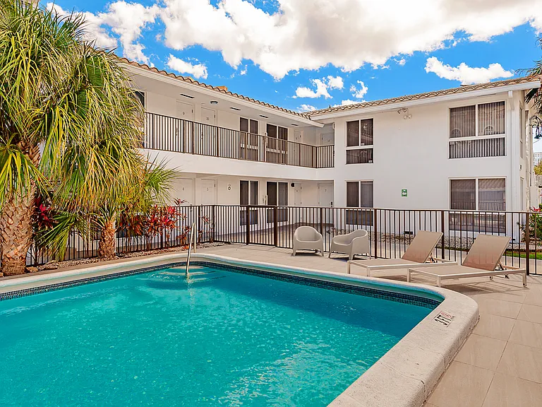 421 Sunset Dr #3 — Photo 19