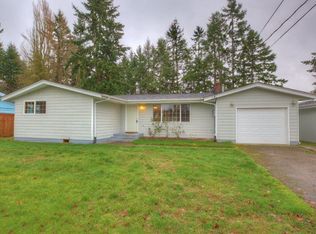3715 Grandview Dr W, University Place, WA 98466